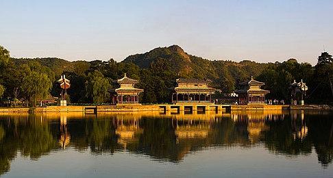 一念之差！经典游戏《生化奇兵》差点曾被取消 导演觉得不好卖